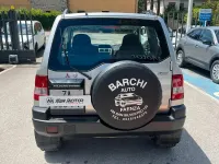 Usata Mitsubishi Pajero Comfort Edition 120 CV (88 kW) 2000 Argento SUV