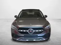 Usata Mercedes GLA180 116 CV (85 kW) 2022 Grigio SUV