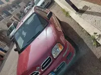 Usata Nissan Micra 60 CV (44 kW) 2002 Rosso Utilitaria