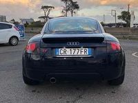Usata Audi TT 179 CV (131 kW) 2004 Blu Coupé