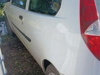 Usata Fiat Punto 75 CV (55 kW) 2009 Bianco Utilitaria