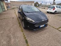 Usata Ford Fiesta 75 CV (55 kW) 2014 Nero Utilitaria