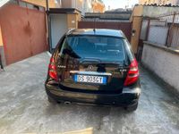 Usata Mercedes A200 109 CV (80 kW) 2008 Nero Utilitaria