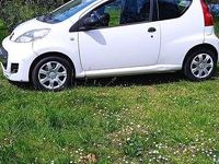 Usata Peugeot 107 Allure 68 CV (50 kW) 2009 Utilitaria