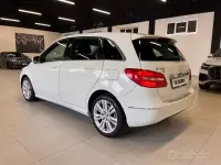 Brugt Mercedes B180 Executive 109 HK (80 kW) 2013 Hvid MPV