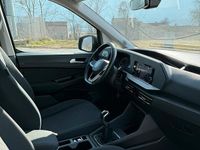 Usata VW Caddy Style 122 CV (89 kW) 2022 Grigio Monovolume
