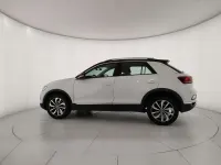 Usata VW T-Roc Style 110 CV (80 kW) 2023 Pure white nero SUV