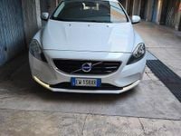 Usata Volvo V40 115 CV (84 kW) 2014 Bianco Berlina