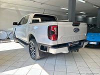 Usata Ford Ranger Limited 180 CV (132 kW) 2024 Argento Pick-up