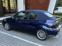 Usata VW Golf Cabriolet 101 CV (74 kW) 1999 Blu Cabrio