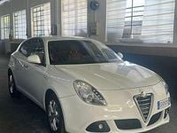 Usata Alfa Romeo Giulietta Progression 105 CV (77 kW) 2010 Bianco Utilitaria