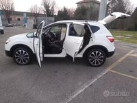 Usata Nissan Qashqai N-TEC 131 CV (96 kW) 2012 Bianco SUV