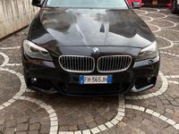 Usata BMW 520 184 CV (135 kW) 2012 Nero Berlina
