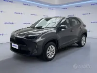 Usata Toyota Yaris Cross Business Edition 92 CV (67 kW) 2021 Grigio SUV