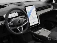 Usata Volvo EX90 Ultra 300 kW (408 CV) 2025 Grigio SUV