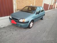 Usata Ford Fiesta 2000 Verde Berlina