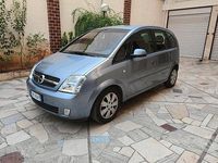 Usata Opel Meriva Cosmo 101 CV (74 kW) 2004 Grigio Monovolume