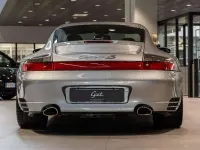 Usata Porsche 911 Carrera 4S 320 CV (235 kW) 2004 Argento Coupé