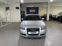 Usata Audi A3 Ambiente 140 CV (102 kW) 2005 Argento Utilitaria