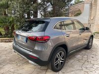 Usata Mercedes GLA200 150 CV (110 kW) 2023 Grigio SUV