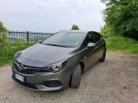 Usata Opel Astra GS Line 145 CV (106 kW) 2021 Grigio Berlina