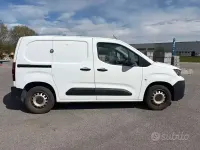 Usata Peugeot Partner Premium 131 CV (96 kW) 2019 Bianco Monovolume