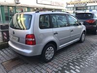 usata VW Touran 1.6 Conceptline