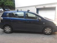 Usata Toyota Corolla 116 CV (85 kW) 2005 Blu Monovolume