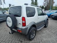 Usata Suzuki Jimny 85 CV (62 kW) 2016 Bianco SUV