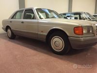 Begagnad Mercedes 300 SE 188 HK (138 kW) 1986 Grå Sedan