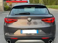 Usata Alfa Romeo Stelvio 190 CV (139 kW) 2018 Grigio SUV