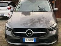 Usata Mercedes B180 Advanced 116 CV (85 kW) 2023 Grigio Utilitaria