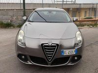 Usata Alfa Romeo Giulietta Exclusive 170 CV (125 kW) 2012 Grigio Utilitaria