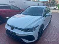 Usata VW Golf VIII R 333 CV (244 kW) 2023 Bianco Berlina