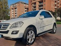 Usata Mercedes ML320 224 CV (164 kW) 2009 Bianco SUV