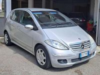Käytetty Mercedes A170 Classic 116 HP (85 kW) 2006 Hopea Tila-auto