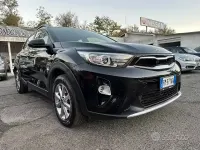 Second-hand Kia Stonic Style 120 CP (88 kW) 2018 Negru SUV