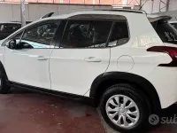Begagnad Peugeot 2008 Allure 110 HK (80 kW) 2016 Vit SUV