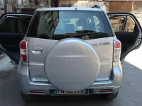 Usata Daihatsu Terios 102 CV (75 kW) 2012 Argento SUV