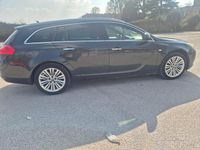 Usata Opel Insignia 160 CV (117 kW) 2012 Nero Station wagon