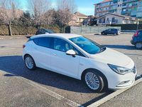 Usata Opel Astra Innovation 136 CV (100 kW) 2016 Bianco Berlina