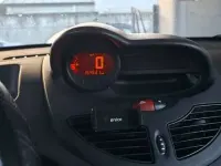 Usata Renault Twingo LE 75 CV (55 kW) 2009 Argento Utilitaria