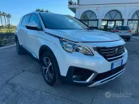 Usata Peugeot 5008 Allure 131 CV (96 kW) 2018 Bianco SUV