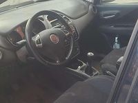 Usata Fiat Punto Lounge 95 CV (69 kW) 2016 Blu Berlina