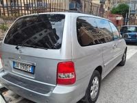 Usata Kia Carnival 185 CV (136 kW) 2006 Grigio Monovolume