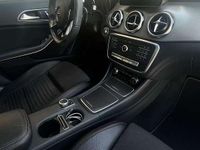 Usata Mercedes GLA200 Premium 136 CV (100 kW) 2018 Nero SUV