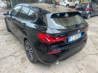 Usata BMW 120 Sport Line 190 CV (139 kW) 2020 Nero Utilitaria
