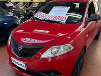 Usata Lancia Ypsilon Silver 69 CV (50 kW) 2020 Rosso Utilitaria