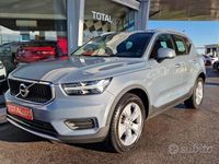 Usata Volvo XC40 Business Edition 163 CV (119 kW) 2019 Grigio pastello SUV