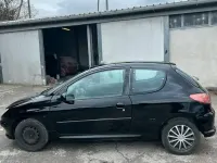 Usata Peugeot 206 68 CV (50 kW) 2005 Nero Berlina